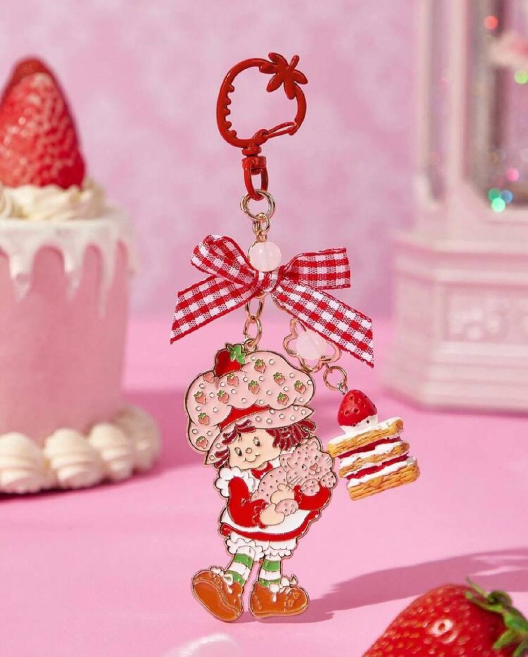 شكالة strawberry